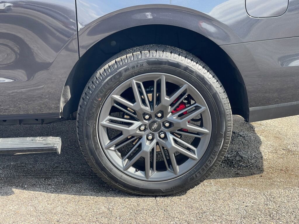 Certified 2025 Ford Expedition Max Platinum w/ Stealth Performance Package image 40