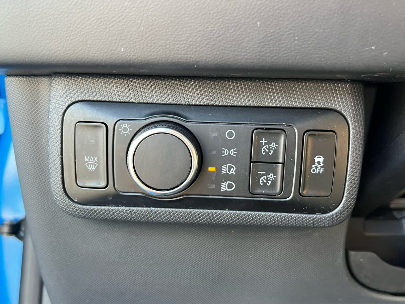 Certified 2025 Ford Mustang Mach-E Premium AWD/4WD image 34