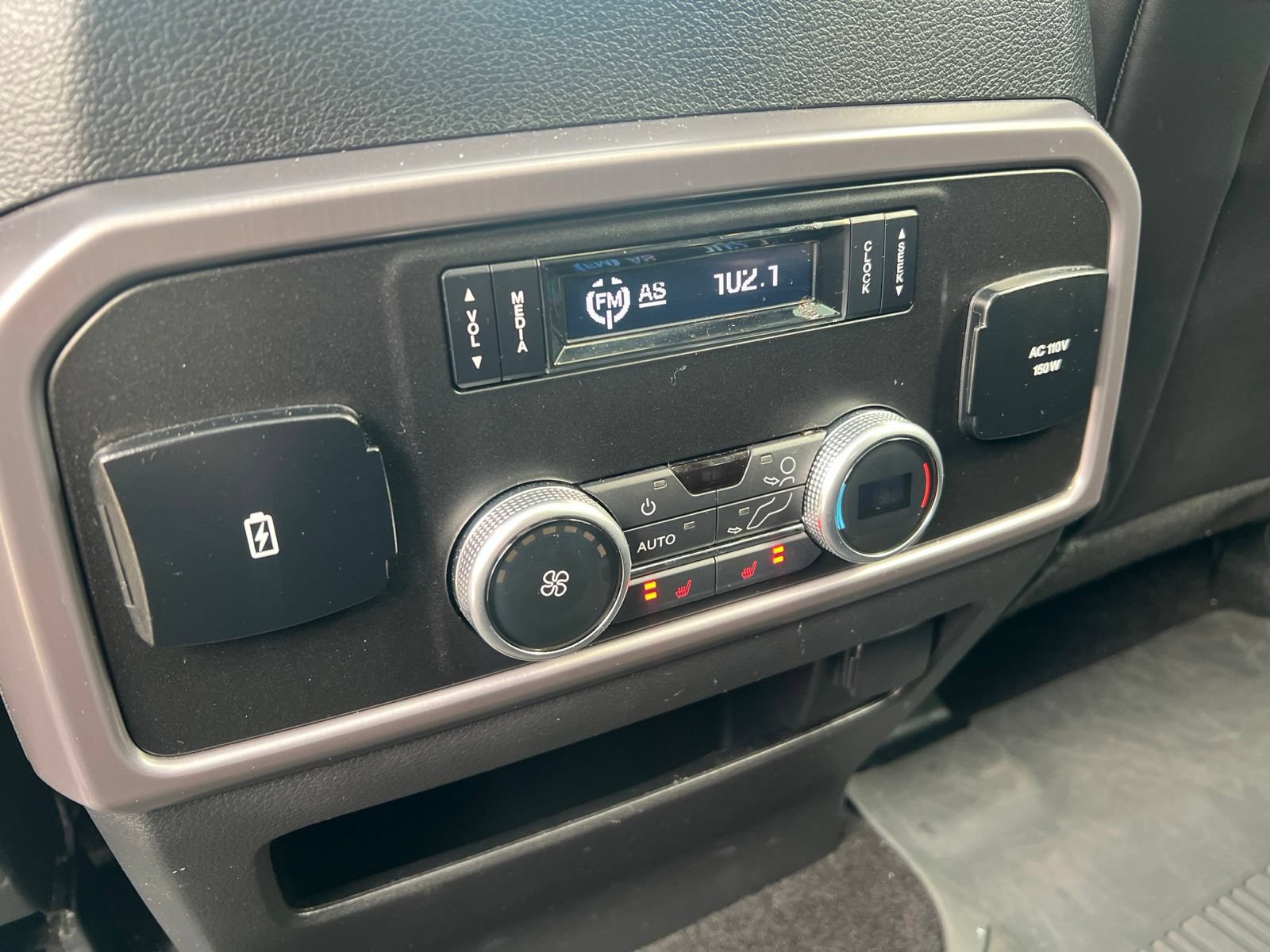 Certified 2019 Ford Expedition Platinum AWD/4WD image 21