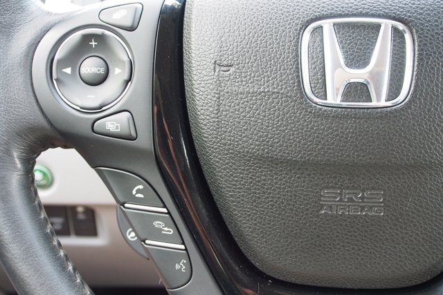 Used 2018 Honda Ridgeline RTL-E image 24