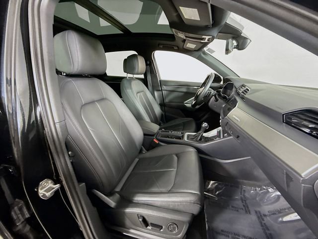 Used 2024 Audi Q3 2.0T Premium image 28