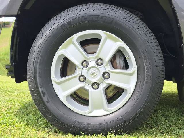 Used 2019 Toyota Tundra SR5 w/ TRD Off Road Package AWD/4WD image 6