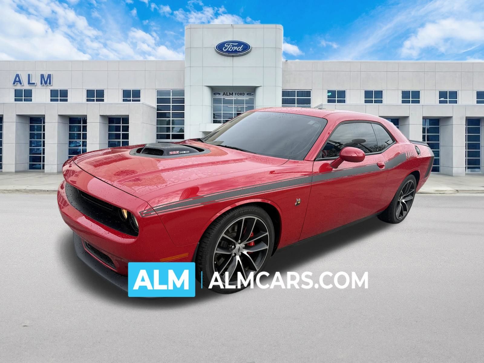Used 2018 Dodge Challenger R/T Scat Pack image 1