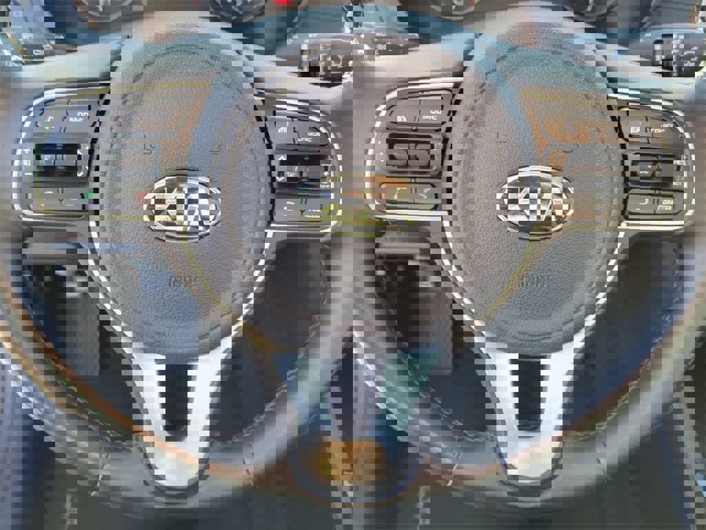 Used 2018 Kia Optima EX image 18