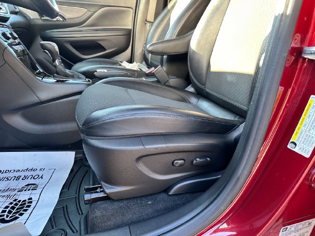 Used 2021 Buick Encore Preferred w/ Safety Package AWD/4WD image 12