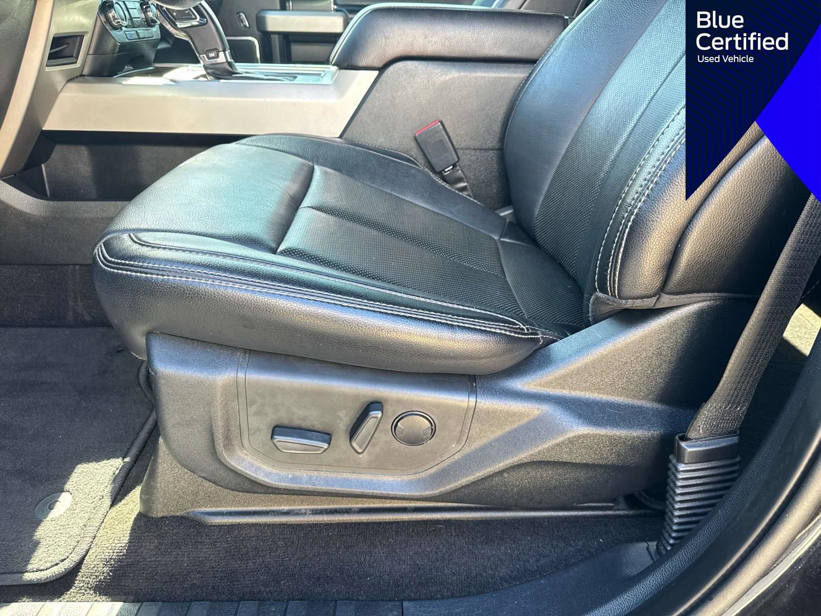 Certified 2020 Ford F150 Lariat image 25