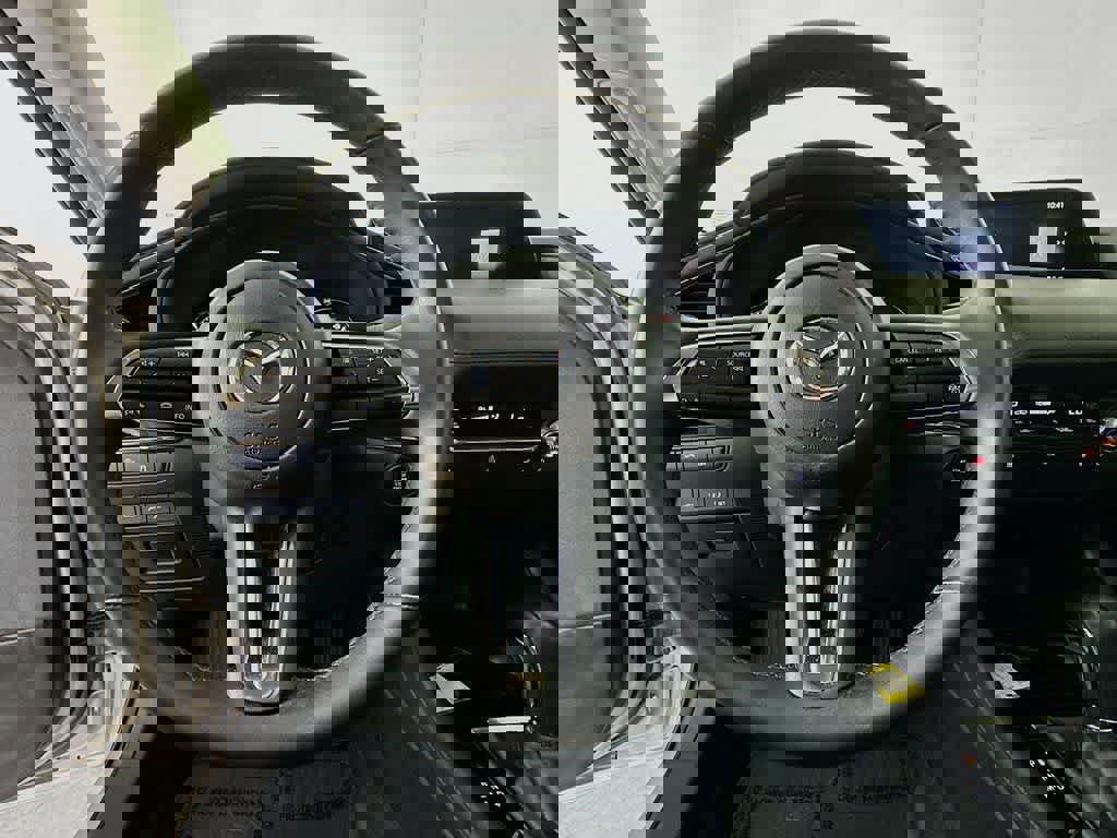 Used 2025 MAZDA MAZDA3 s image 18