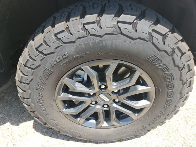 Certified 2025 Ford Ranger Raptor AWD/4WD image 17