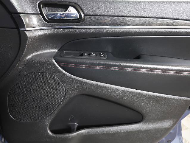 Used 2021 Jeep Grand Cherokee Trailhawk w/ Trailhawk Luxury Group image 30