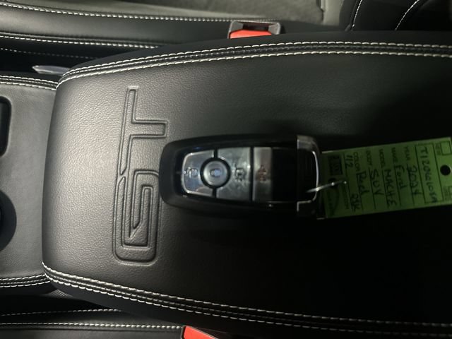 Certified 2024 Ford Mustang Mach-E GT AWD/4WD image 33