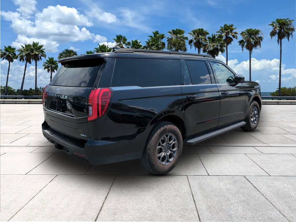 Certified 2025 Ford Expedition Max Active AWD/4WD image 7