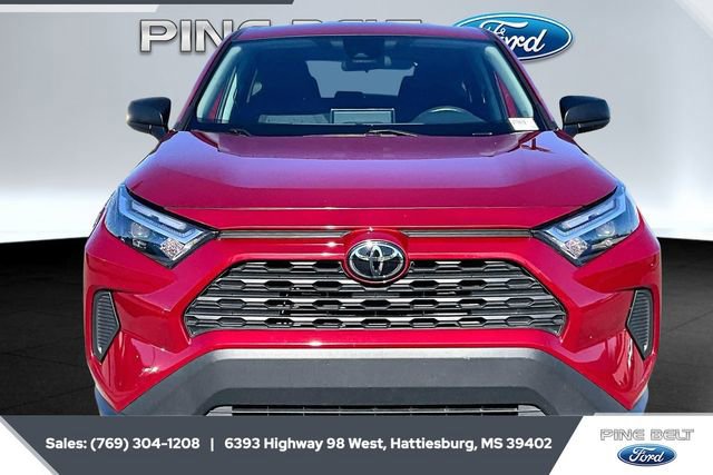 Used 2024 Toyota RAV4 LE image 6