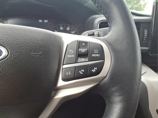 Certified 2023 Ford Explorer XLT w/ Equipment Group 202A AWD/4WD image 17
