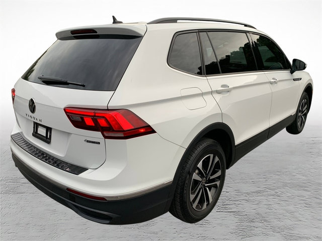 Used 2024 Volkswagen Tiguan S AWD/4WD image 2