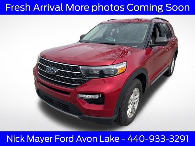 Certified 2022 Ford Explorer XLT w/ Equipment Group 202A image 9