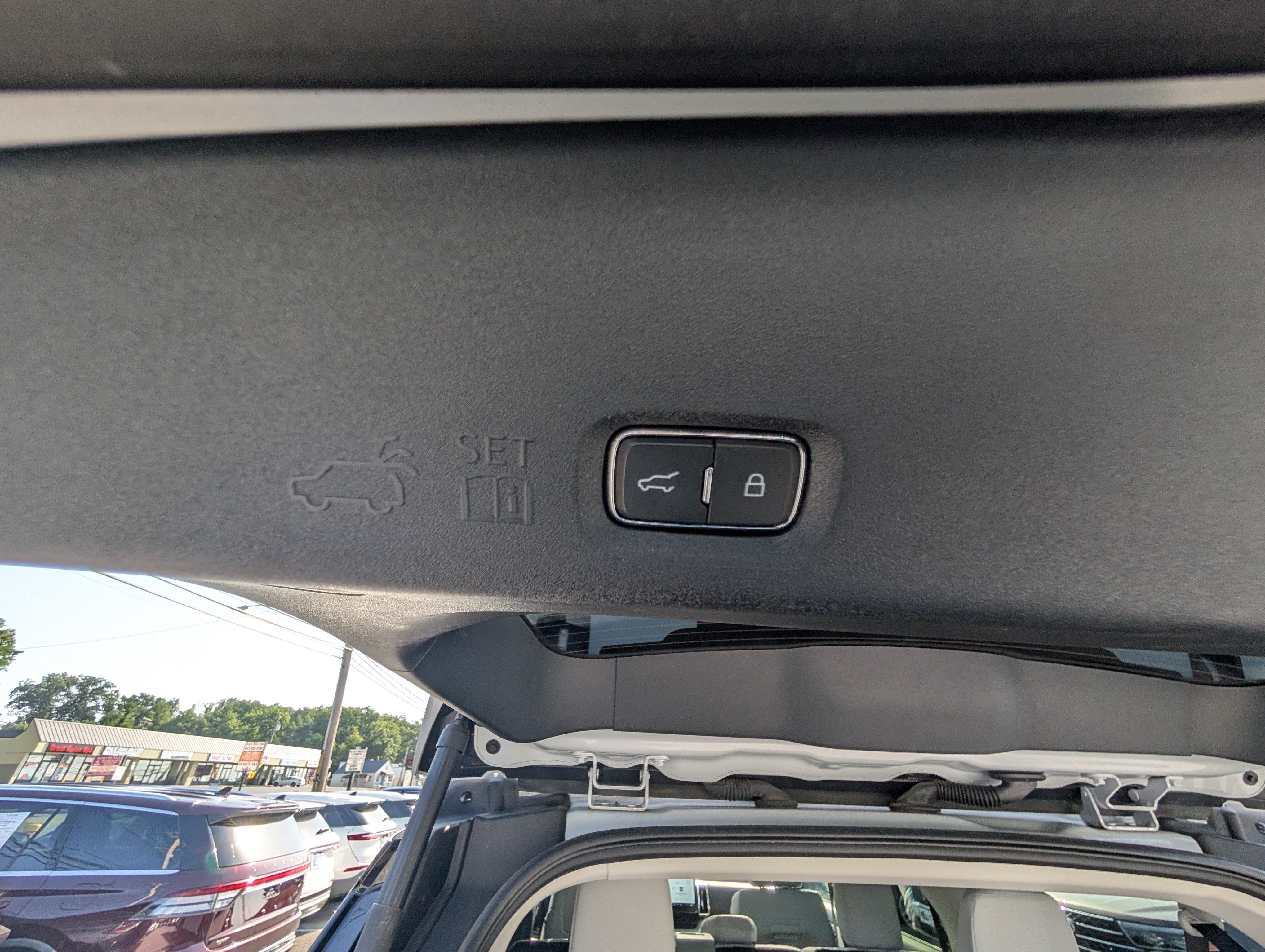 Certified 2025 Ford Expedition Max Platinum AWD/4WD image 17