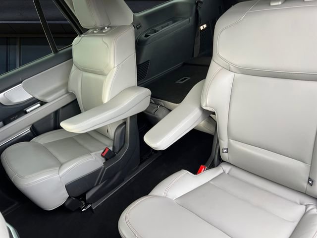 Certified 2025 Ford Expedition Active AWD/4WD image 13
