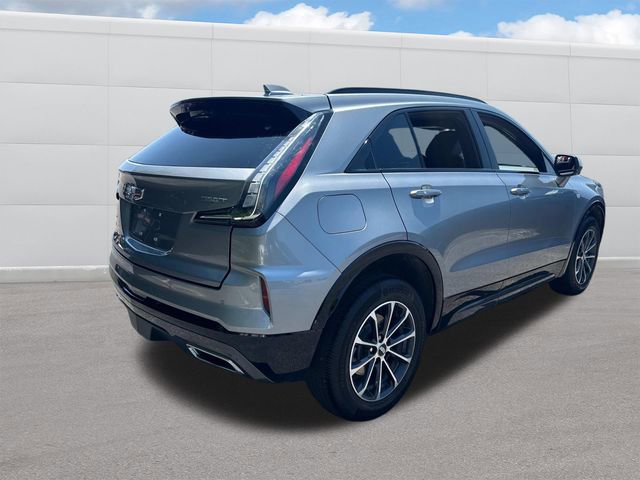 Used 2024 Cadillac XT4 Sport image 11