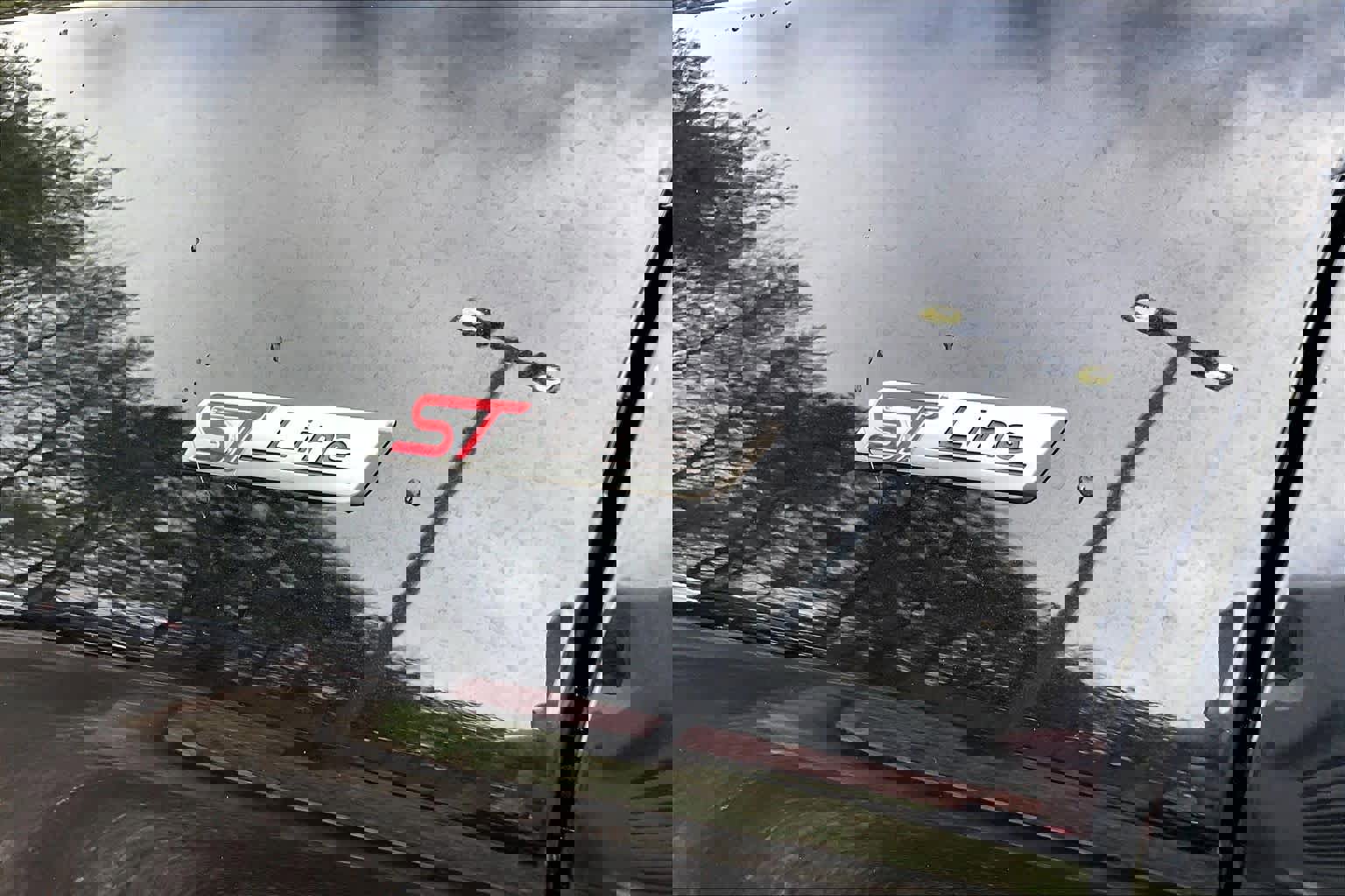 Certified 2025 Ford Explorer ST-Line image 10