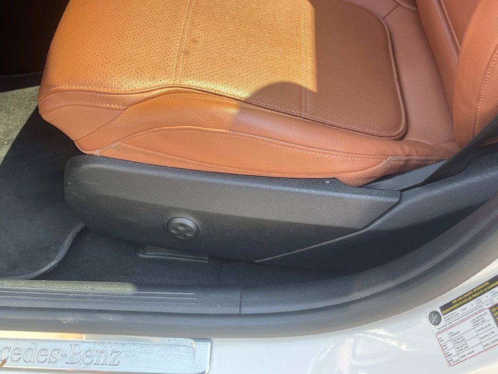 Used 2022 Mercedes-Benz C 300 Sedan image 32