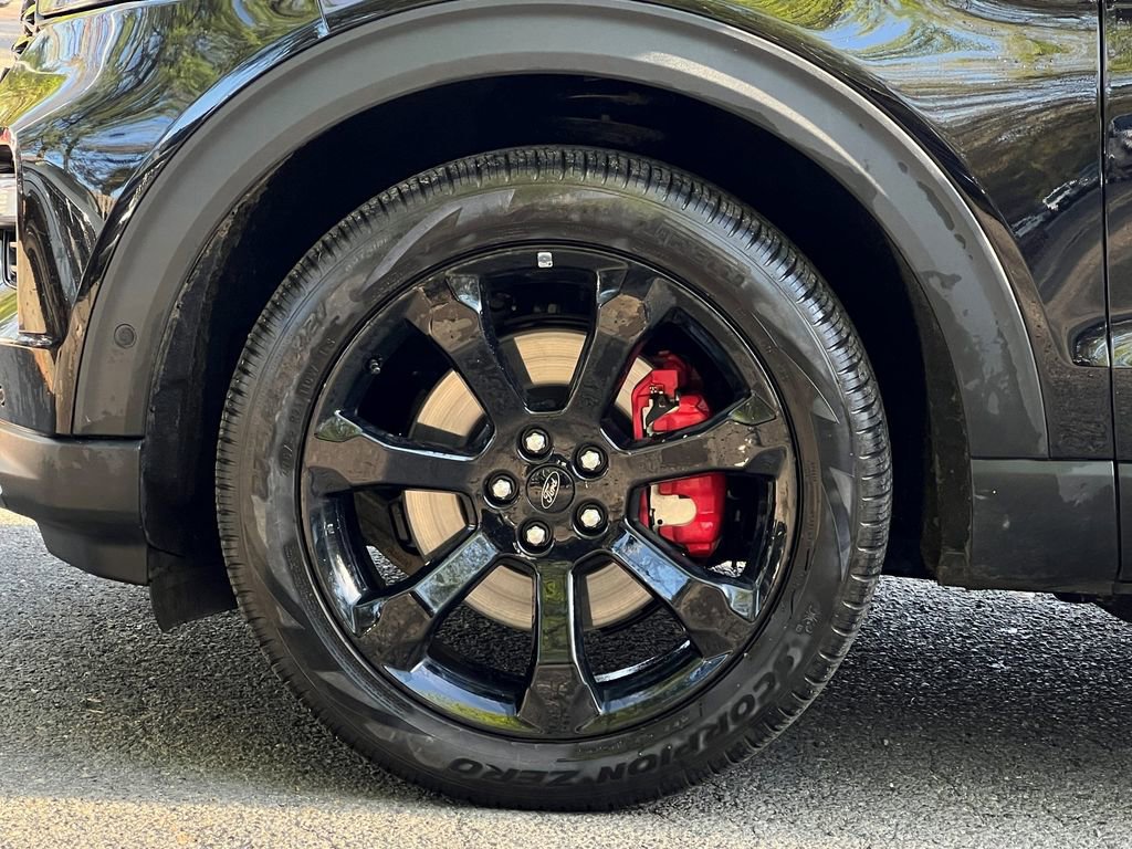 Certified 2024 Ford Explorer ST w/ Equipment Group 401A AWD/4WD image 9