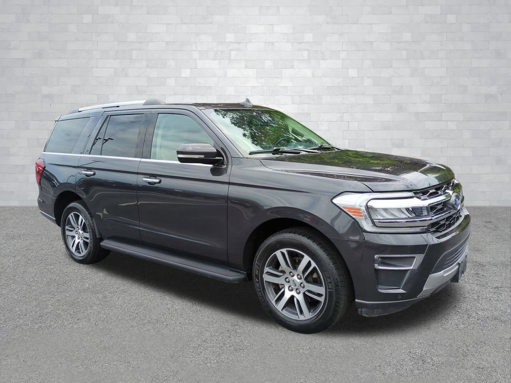 Certified 2024 Ford Expedition Limited RWD image 2