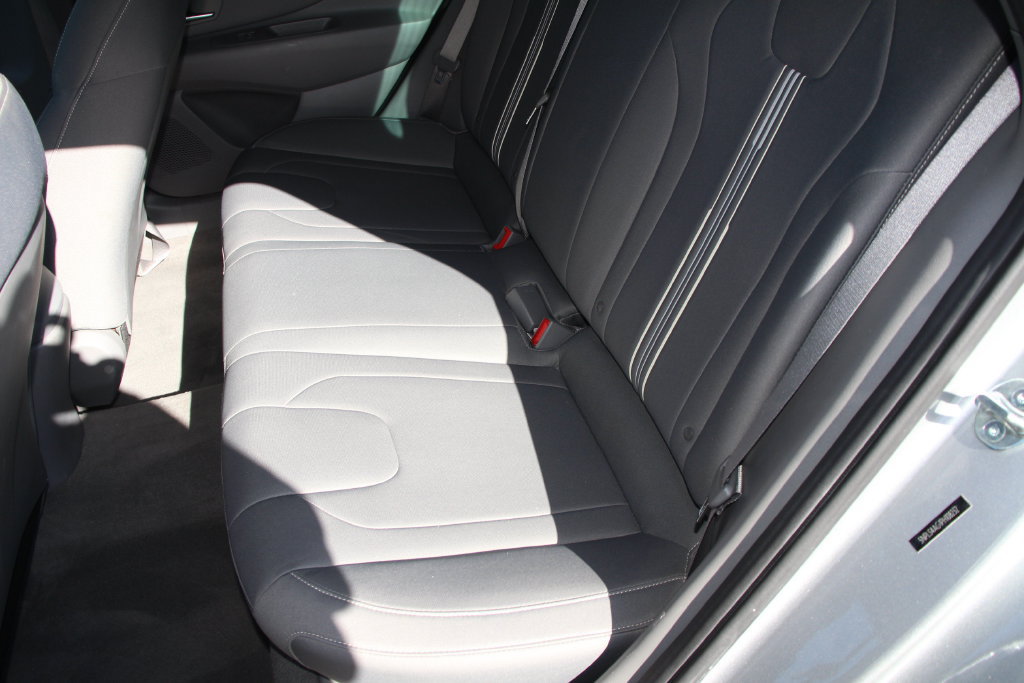 Used 2023 Hyundai Elantra SEL w/ Convenience Package FWD image 20