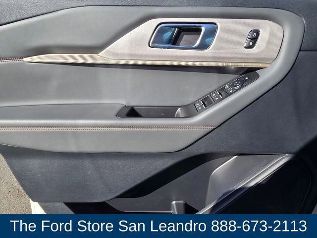 Certified 2025 Ford Explorer Active image 30
