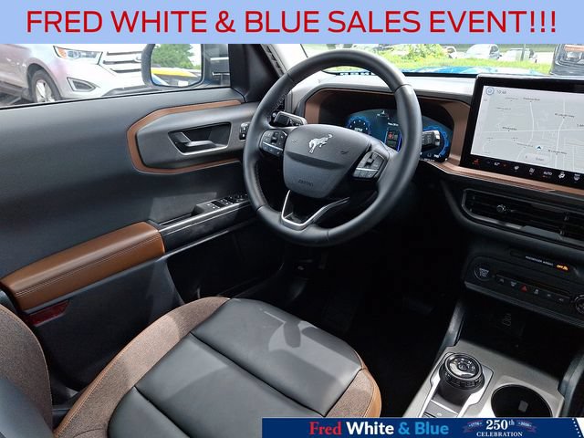 Certified 2025 Ford Bronco Sport Outer Banks w/ Outer Banks Tech Package+ AWD/4WD image 14