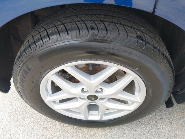 Certified 2024 Ford Edge SEL image 12