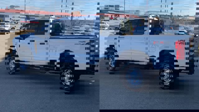 Certified 2023 Ford F250 XL w/ XL Off-Road Package image 7