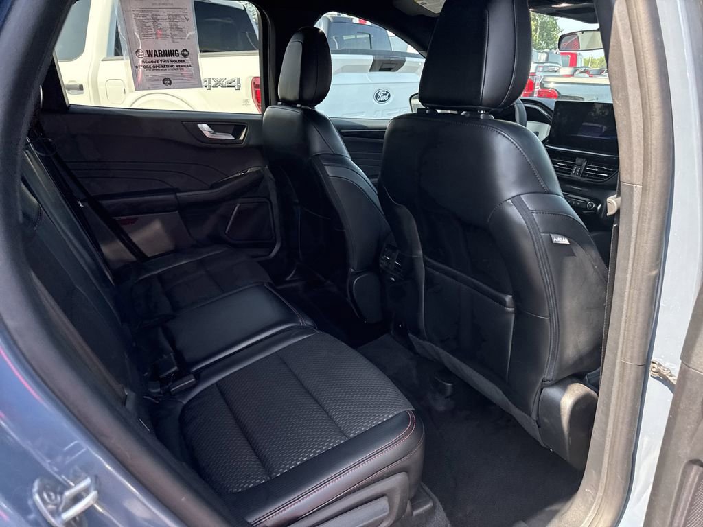 Certified 2023 Ford Escape ST-Line w/ Tech Pack #1 image 17