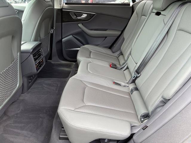 Used 2025 Audi Q8 Premium Plus AWD/4WD image 16