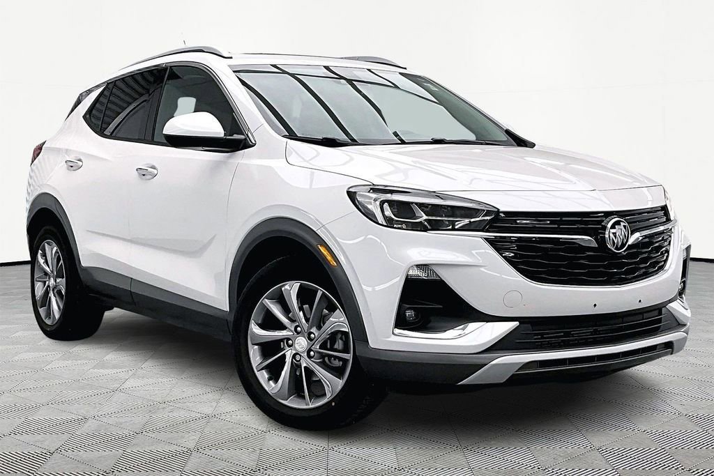 Used 2023 Buick Encore GX Essence w/ Experience Buick Package image 5