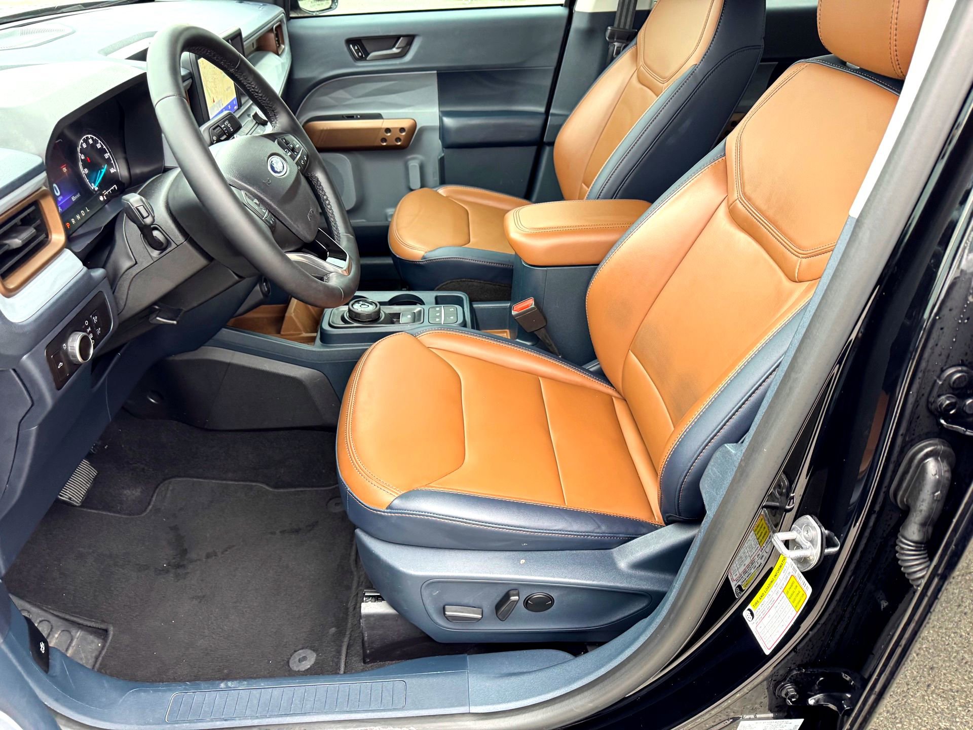 Certified 2023 Ford Maverick Lariat w/ Lariat Luxury Package AWD/4WD image 11