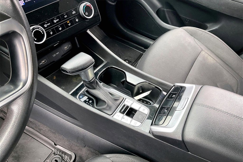 Used 2022 Hyundai Tucson SEL w/ Winter Package image 15