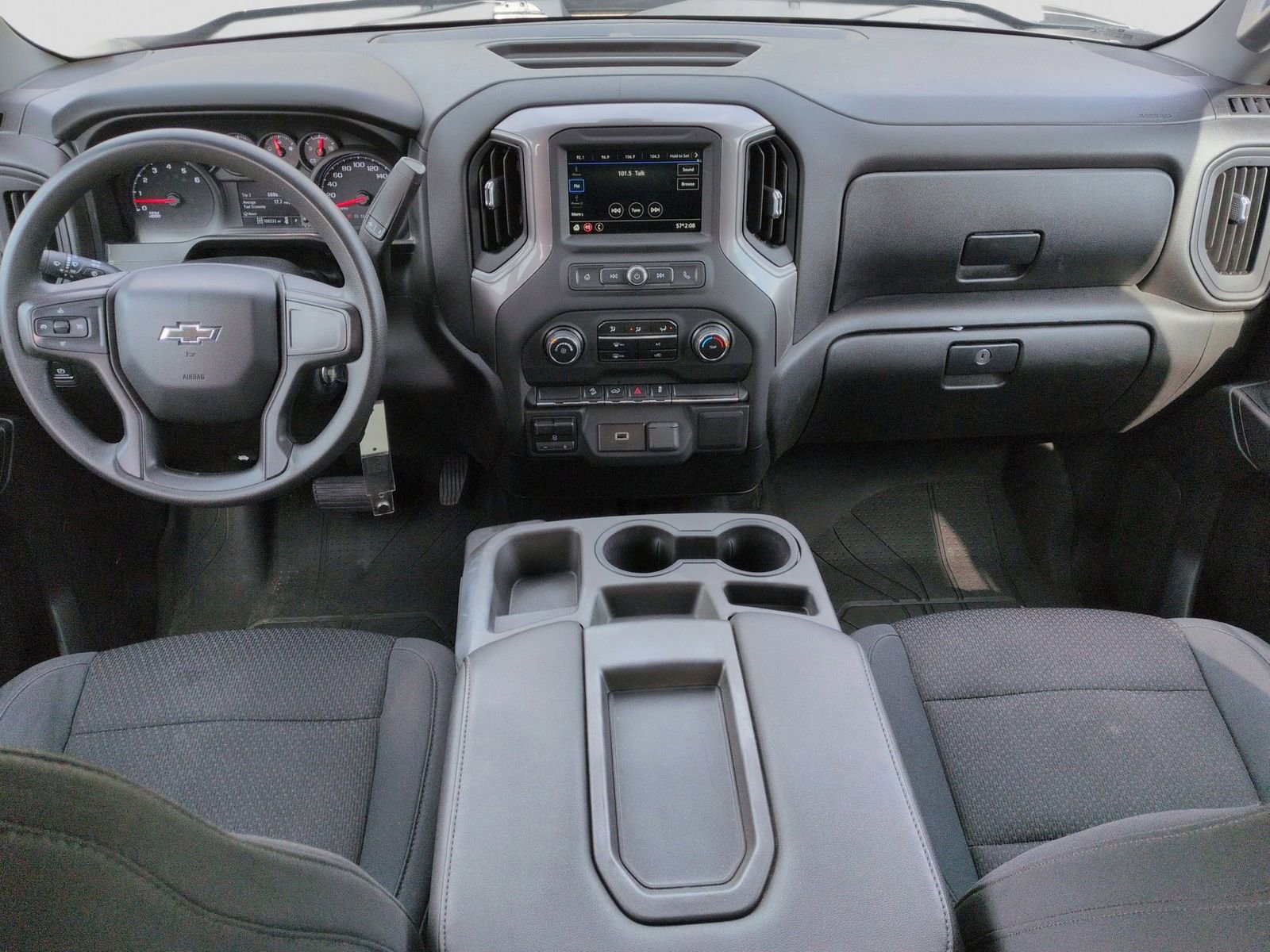Used 2019 Chevrolet Silverado 1500 Custom Trail Boss AWD/4WD image 16