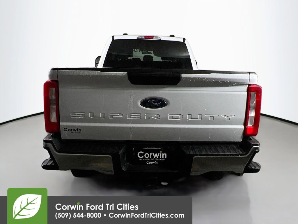 Certified 2024 Ford F350 XLT image 13