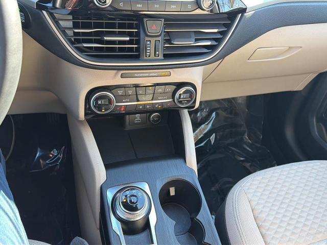 Certified 2021 Ford Escape SE w/ Convenience Package image 16