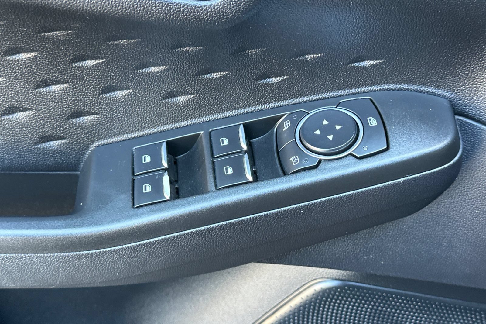 Certified 2020 Ford Escape SE AWD/4WD image 12