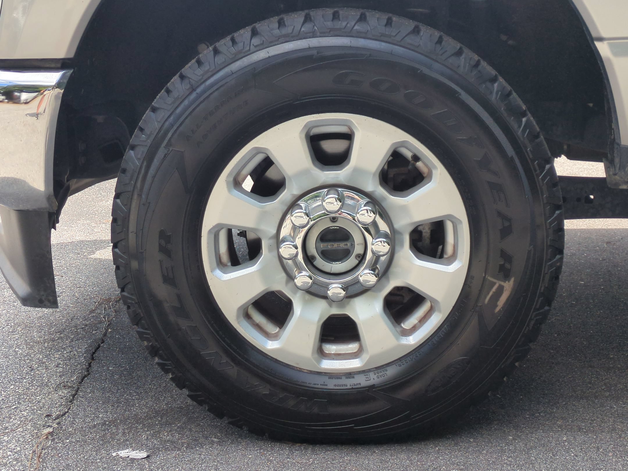 Certified 2024 Ford F250 XLT AWD/4WD image 9