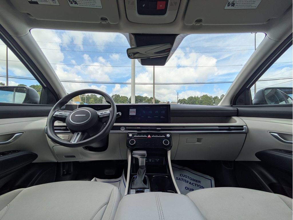 Used 2025 Hyundai Tucson SEL FWD image 24