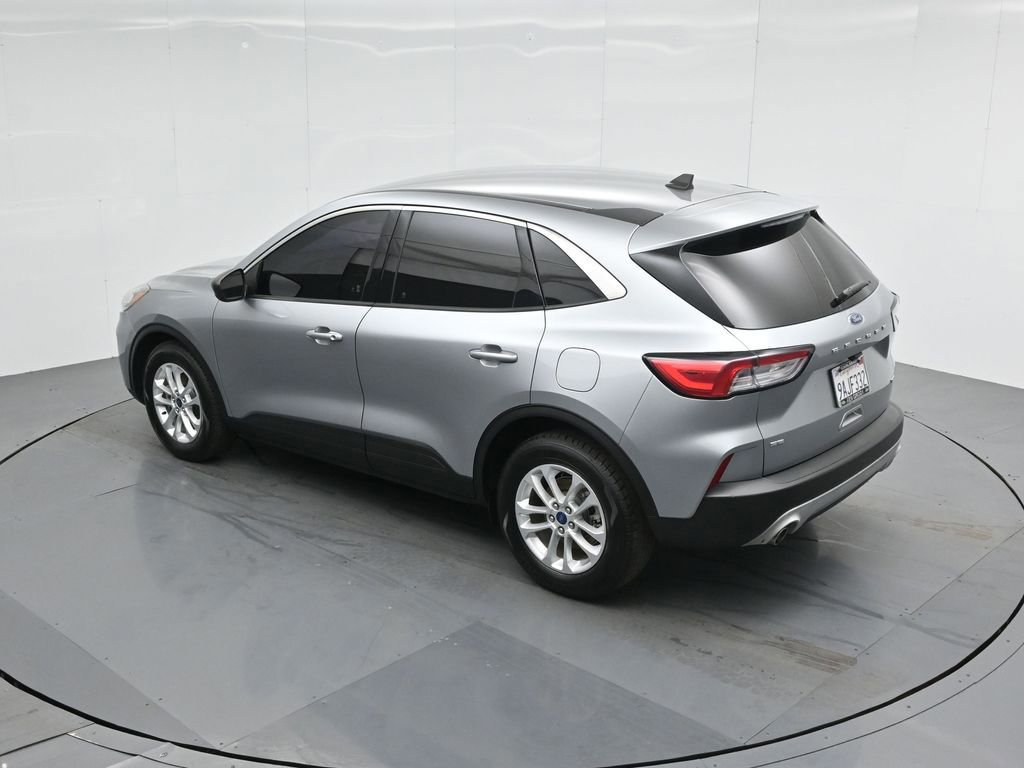Certified 2022 Ford Escape SE image 18