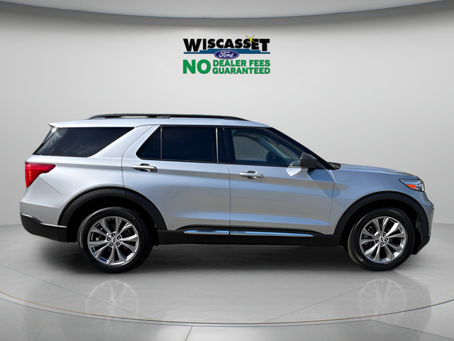 Certified 2023 Ford Explorer XLT w/ Equipment Group 202A AWD/4WD image 6