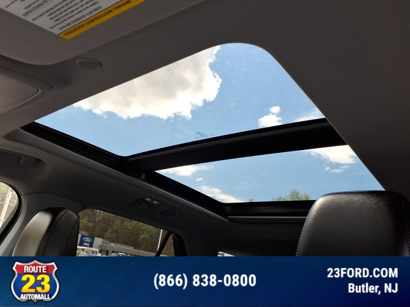 Certified 2024 Ford Explorer XLT w/ Equipment Group 202A AWD/4WD image 26