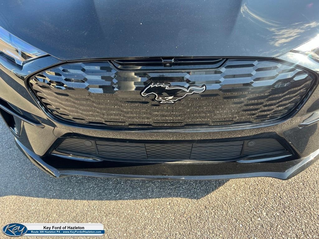 Certified 2025 Ford Mustang Mach-E GT AWD/4WD image 15