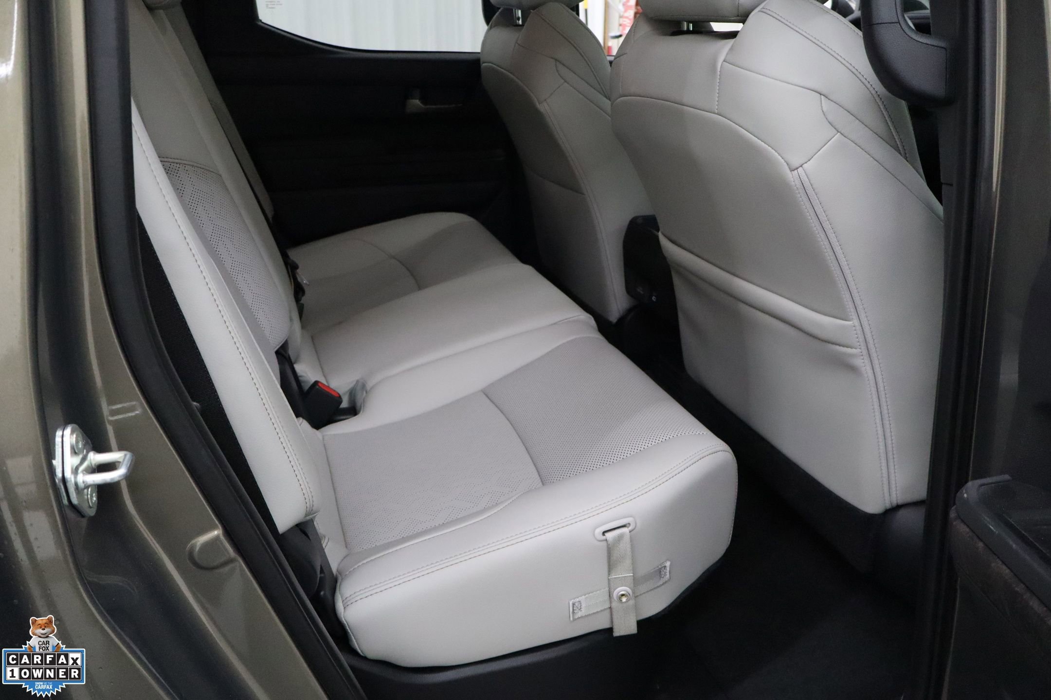 Used 2024 Toyota Tacoma Limited image 26