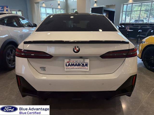 Used 2024 BMW 530i w/ M Sport Package RWD image 9