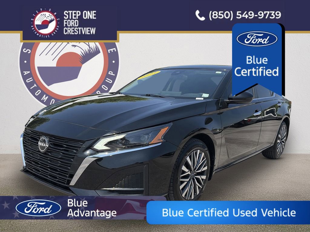 Used 2023 Nissan Altima 2.5 SV w/ SV Premium Package