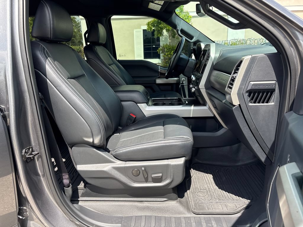 Certified 2022 Ford F250 Lariat w/ Lariat Ultimate Package AWD/4WD image 7